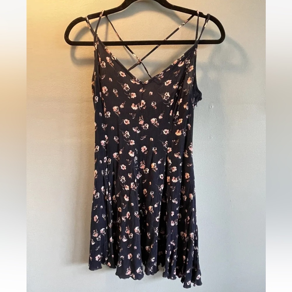 American Eagle Size 8 Dress, Side Zipper, Adjustable Straps, Excellent Condition